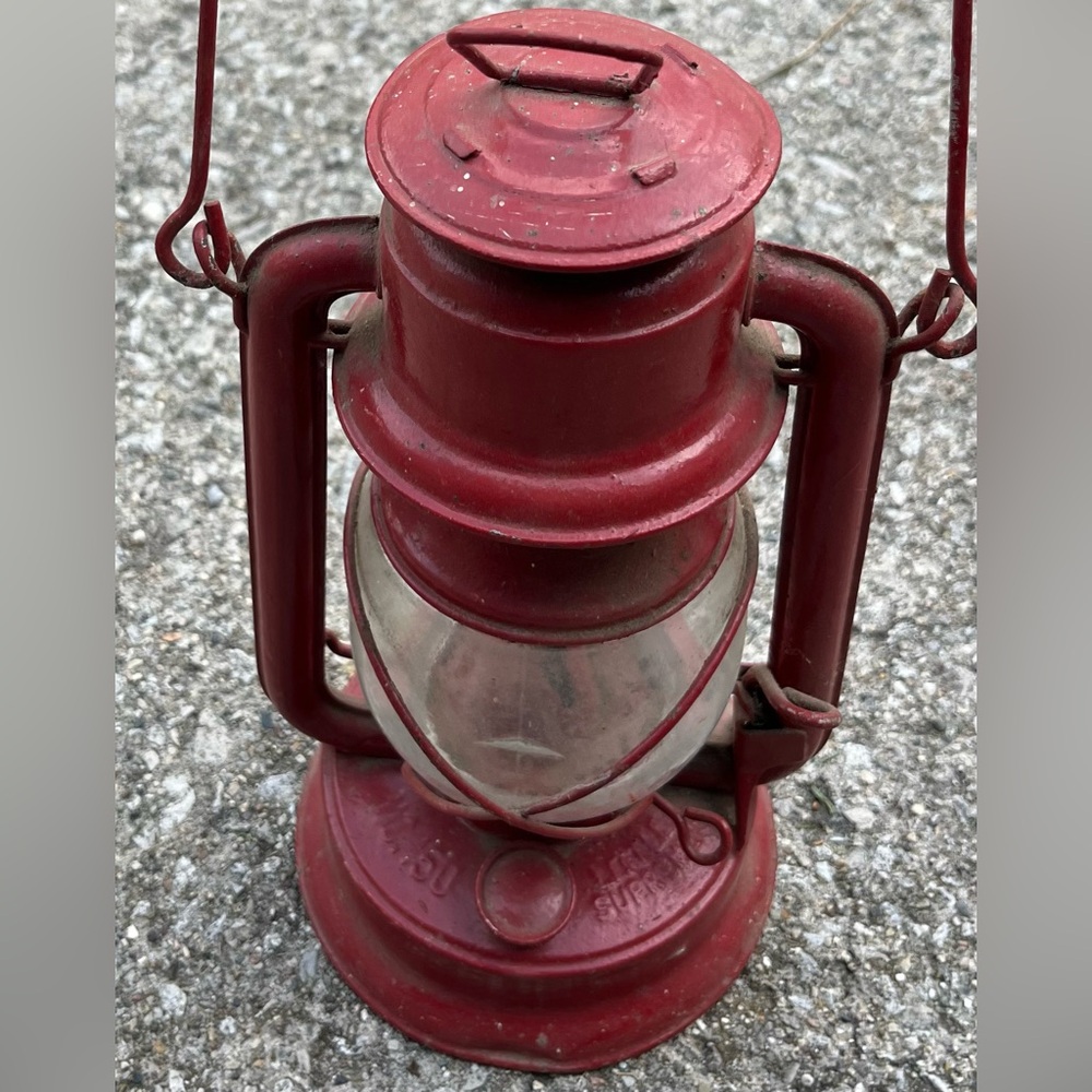 Antique Red Kerosene Lantern 150 Little Supreme - Embury Co vintage oil lantern.